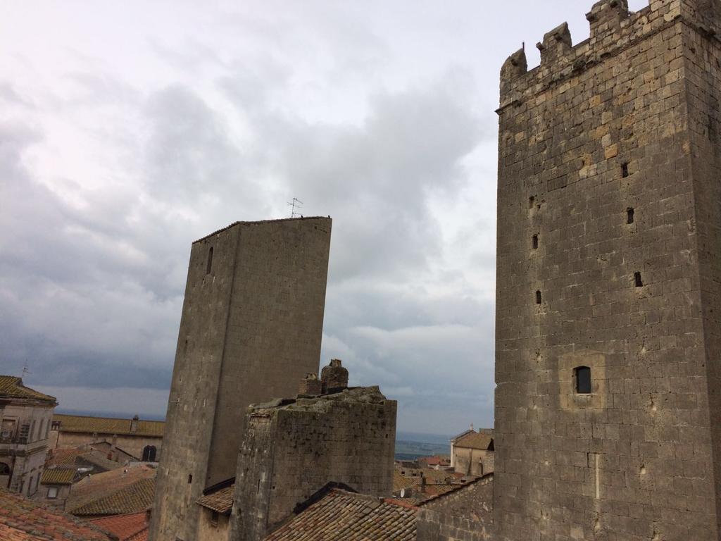 Villa Palazzo Castelleschi Tarquinia Exterior foto