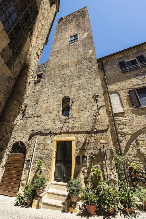 Villa Palazzo Castelleschi Tarquinia Exterior foto